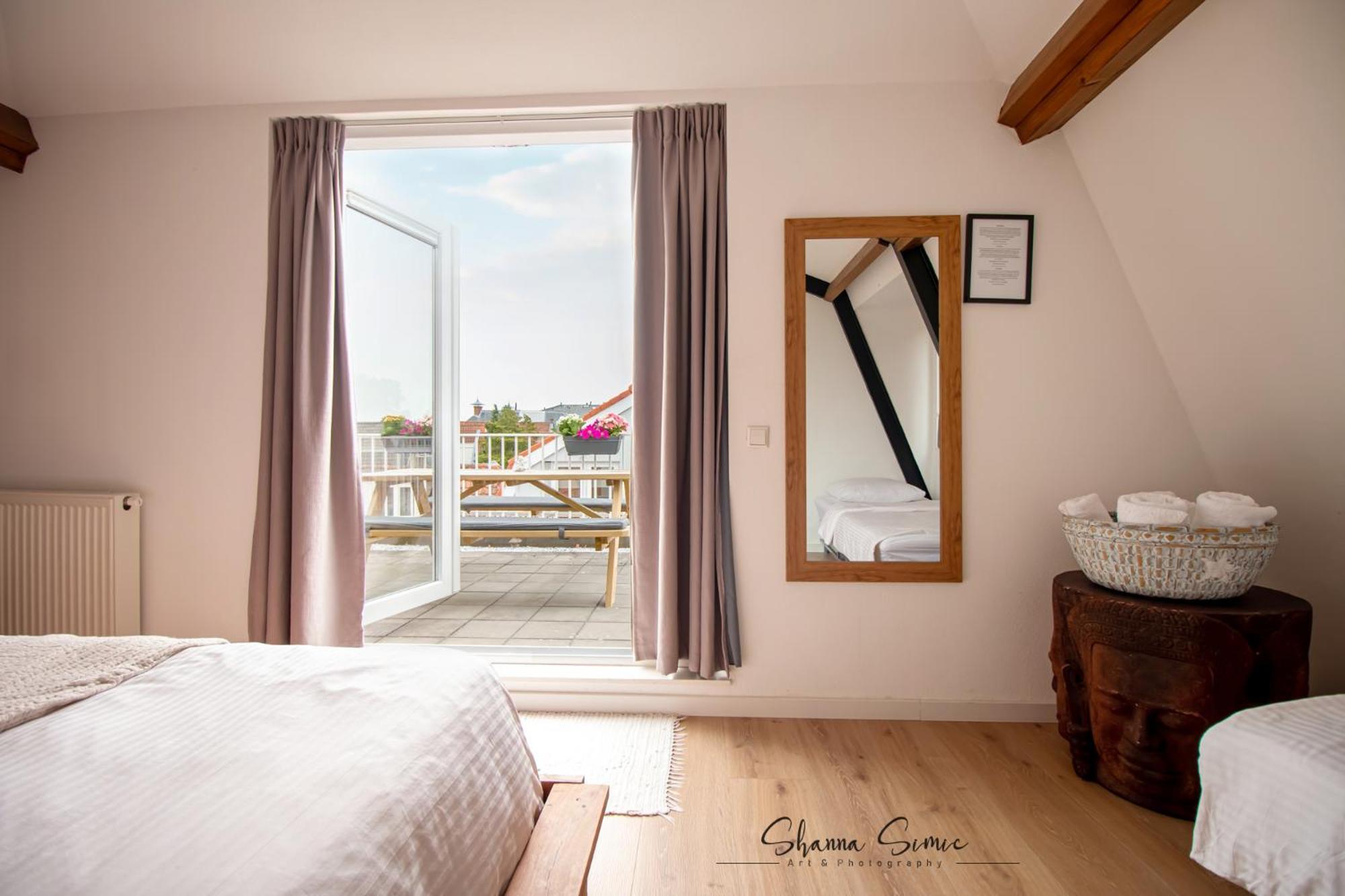 אלקמאר Aparthotel De Koning By Urban Home Stay מראה חיצוני תמונה