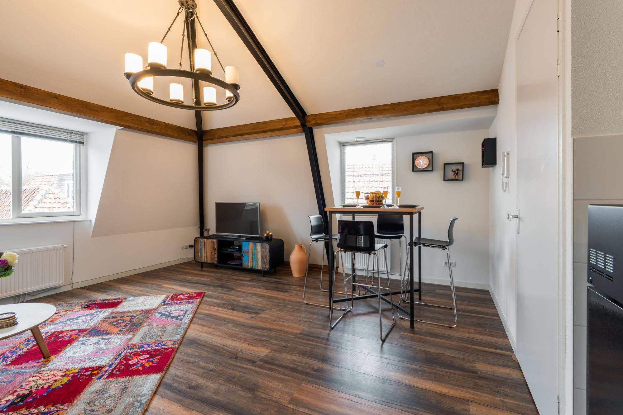 אלקמאר Aparthotel De Koning By Urban Home Stay מראה חיצוני תמונה